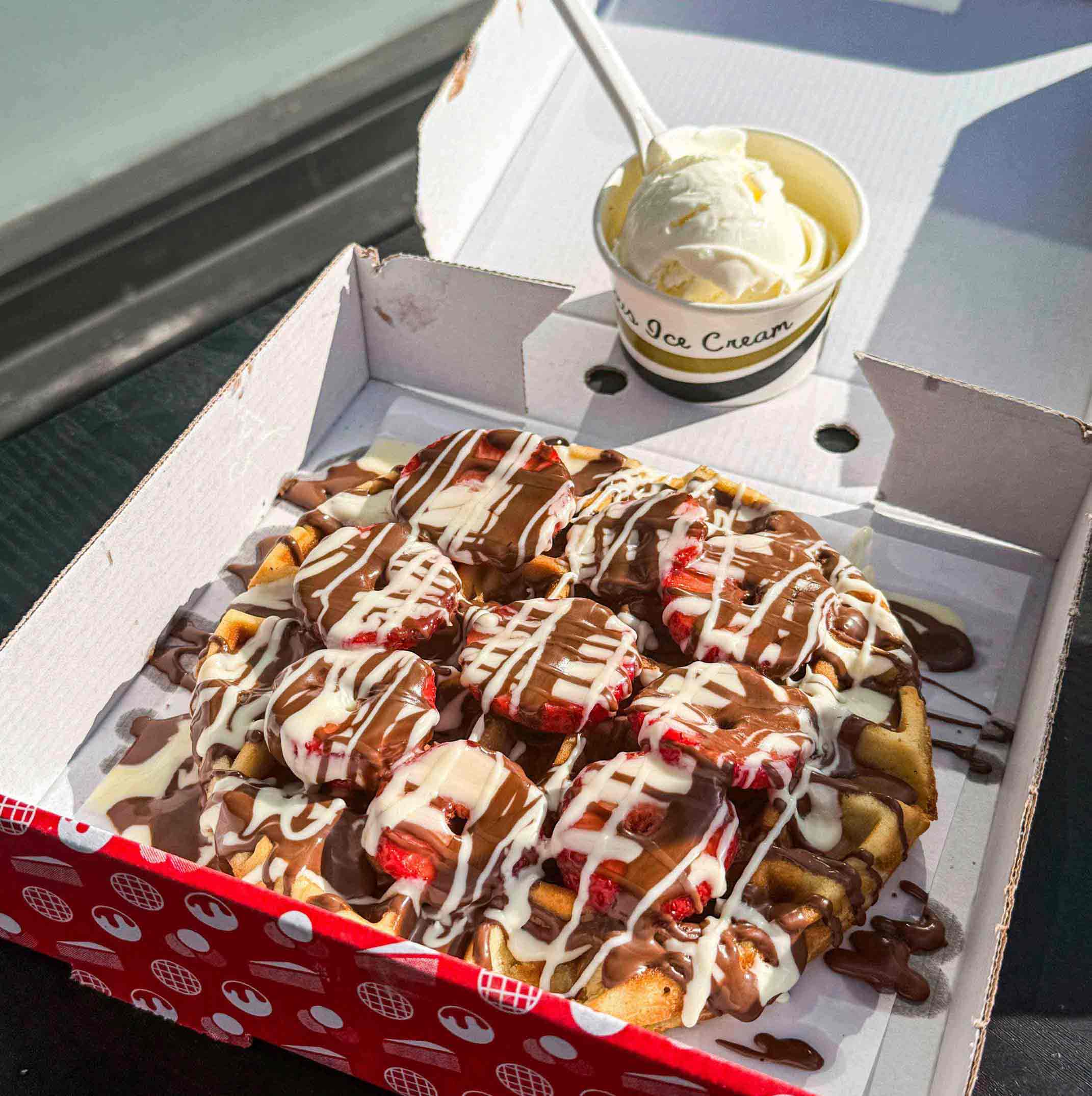 Nash Hot Chicken and Smash Burgers Fluffy Donuts